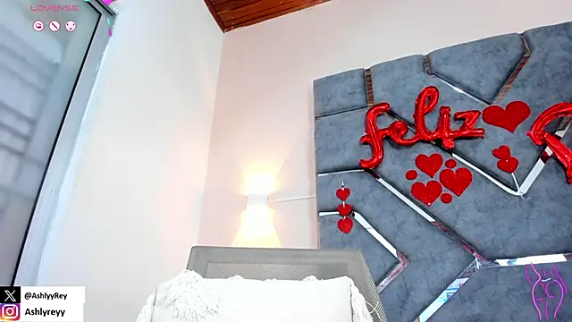 Snapshot of ashlyrey-1 chatting on 22, 2, 2025 ashlyrey-1 online show from 22, 2, 2025