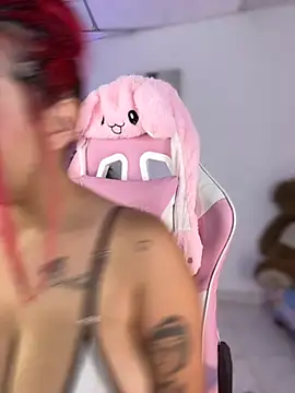 Snapshot of ashlyrey-1 chatting on 14, 9, 2025 ashlyrey-1 online show from 14, 9, 2025