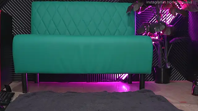 home horny eva online show from 2, 2, 2025