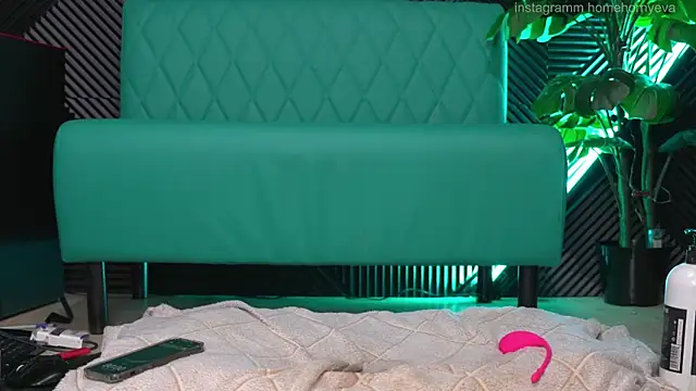 home horny eva online show from 17, 2, 2025