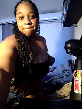 vic pretynhaa online show from 10, 2, 2026