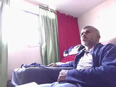 Snapshot of yourprivateproperty chatting on 16, 12, 2025 yourprivateproperty online show from 16, 12, 2025