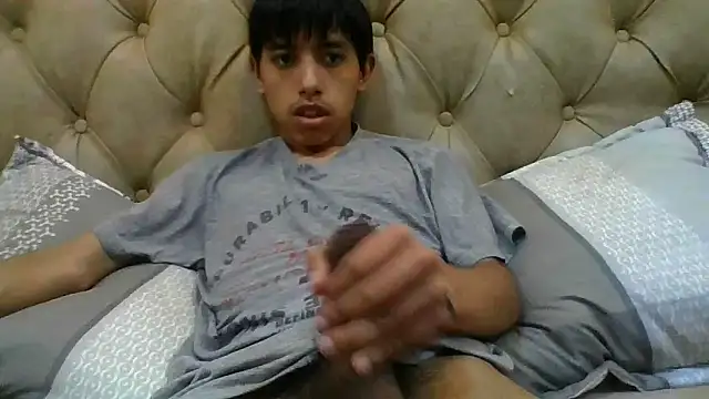 Snapshot of danuel23 chatting on 13, 12, 2024 danuel23 online show from 13, 12, 2024