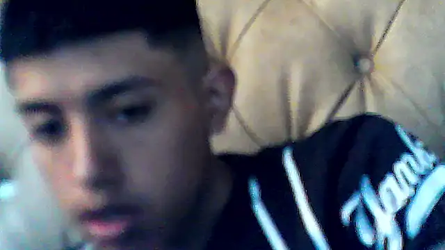 Snapshot of danuel23 chatting on 4, 10, 2025 danuel23 online show from 4, 10, 2025