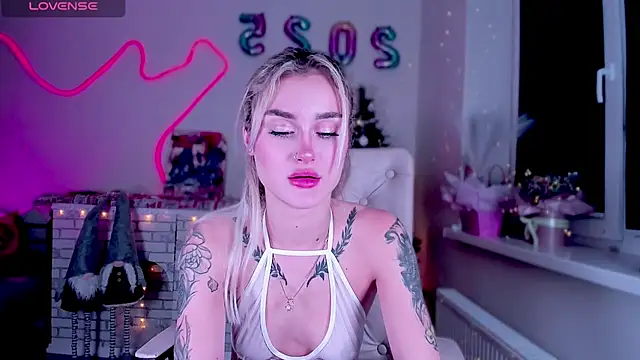 Snapshot of _Ravenaa chatting on 22, 12, 2024 Ravenaa online show from 22, 12, 2024