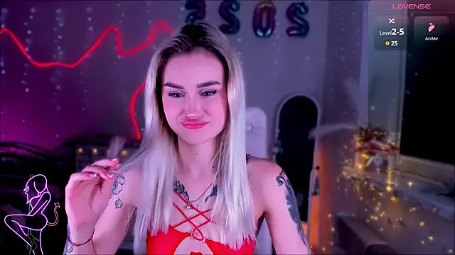 Snapshot of _Ravenaa chatting on 22, 1, 2025 Ravenaa online show from 22, 1, 2025