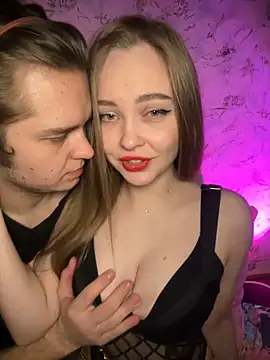 Snapshot of Family-Mm1 chatting on 8, 3, 2026 Family-Mm1 online show from 8, 3, 2026