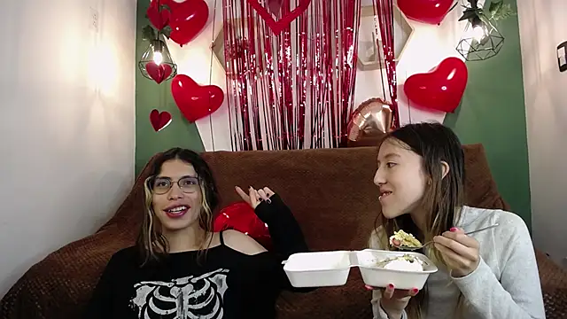 Snapshot of BRIAR_AND_BLAIR chatting on 17, 2, 2025 BRIAR AND BLAIR online show from 17, 2, 2025
