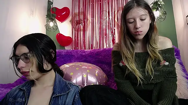 Snapshot of BRIAR_AND_BLAIR chatting on 19, 2, 2025 BRIAR AND BLAIR online show from 19, 2, 2025