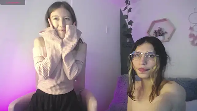 Snapshot of BRIAR_AND_BLAIR chatting on 14, 3, 2025 BRIAR AND BLAIR online show from 14, 3, 2025