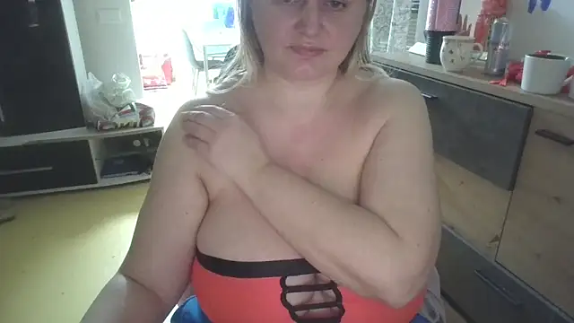 Meliss Official9 online show from 12, 4, 2026