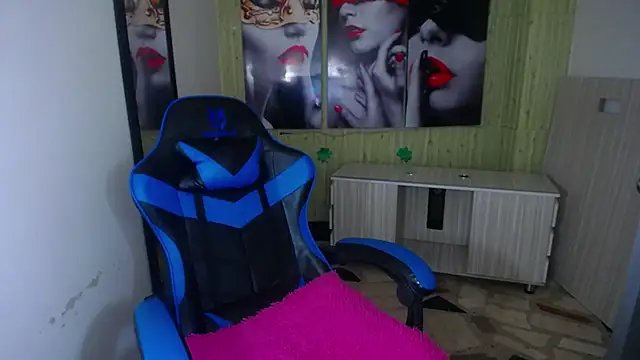Catalehia Milk online show from 17, 12, 2024