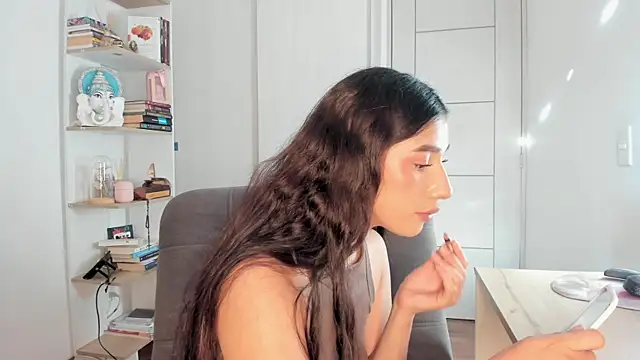 danna davis18 online show from 12, 6, 2026
