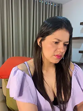 Alice Biel online show from 26, 12, 2024