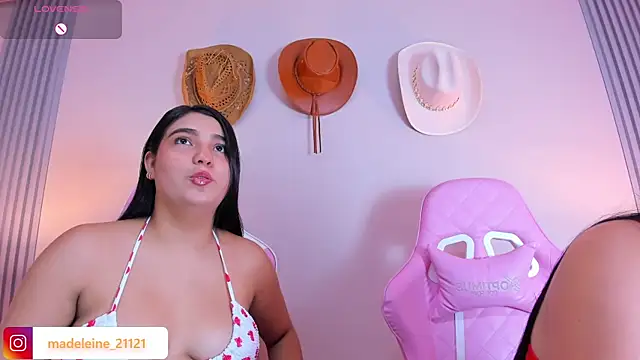 madeleine2112 online show from 1, 2, 2025