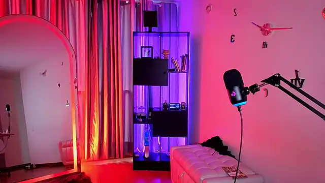 sexfire lalita online show from 14, 5, 2026
