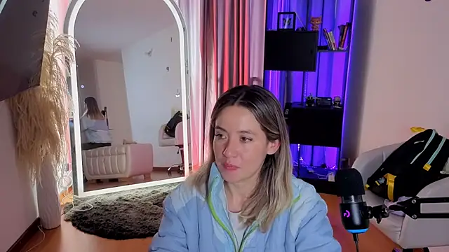 sexfire lalita online show from 15, 5, 2026