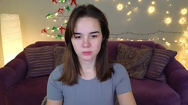 Snapshot of LindaRobertz chatting on 19, 12, 2024 LindaRobertz online show from 19, 12, 2024