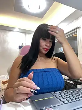 Snapshot of Hot_beauty__ chatting on 11, 6, 2026 Hot beauty online show from 11, 6, 2026