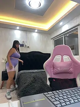 Snapshot of Hot_beauty__ chatting on 27, 6, 2026 Hot beauty online show from 27, 6, 2026