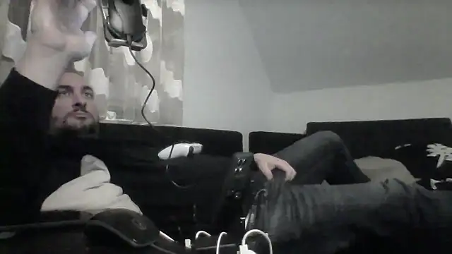 Snapshot of NewyorkDimi chatting on 17, 2, 2026 NewyorkDimi online show from 17, 2, 2026