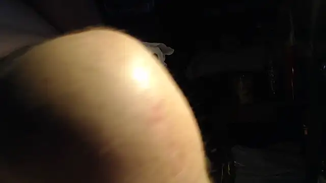 Snapshot of DREAMZ420 chatting on 20, 11, 2025 DREAMZ420 online show from 20, 11, 2025