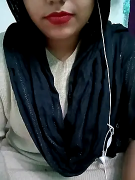 Snapshot of Alia-07 chatting on 3, 12, 2024 Alia-07 online show from 3, 12, 2024