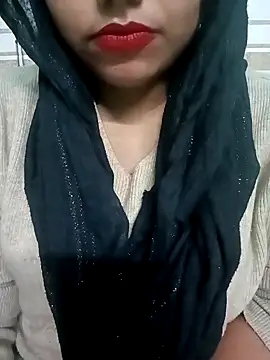 Snapshot of Alia-07 chatting on 5, 12, 2024 Alia-07 online show from 5, 12, 2024