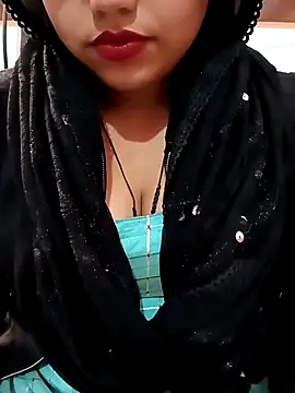Snapshot of Alia-07 chatting on 22, 12, 2024 Alia-07 online show from 22, 12, 2024