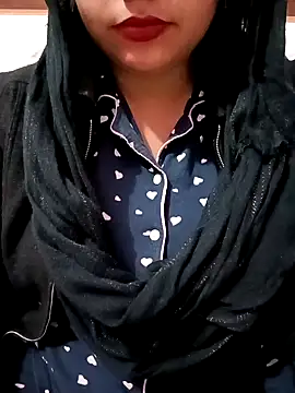 Snapshot of Alia-07 chatting on 3, 1, 2025 Alia-07 online show from 3, 1, 2025