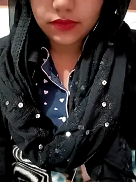 Snapshot of Alia-07 chatting on 4, 1, 2025 Alia-07 online show from 4, 1, 2025