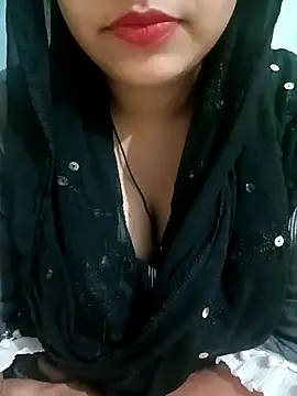 Snapshot of Alia-07 chatting on 19, 2, 2025 Alia-07 online show from 19, 2, 2025
