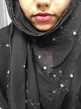 Snapshot of Alia-07 chatting on 10, 9, 2025 Alia-07 online show from 10, 9, 2025