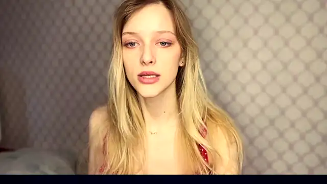 Evvie Summn1 online show from 16, 12, 2025