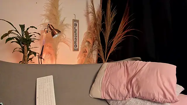 Snapshot of Serenity_Day chatting on 2, 3, 2026 Serenity Day online show from 2, 3, 2026