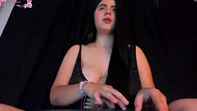 AnithaaYork online show from 11, 5, 2026