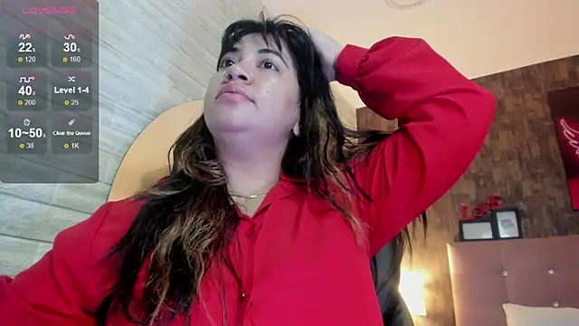 Snapshot of alice__tylor chatting on 10, 10, 2025 alice  tylor online show from 10, 10, 2025