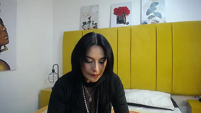 Zuzana21 online show from 3, 12, 2024