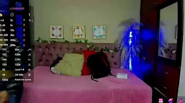 Lia Keen online show from 24, 12, 2024