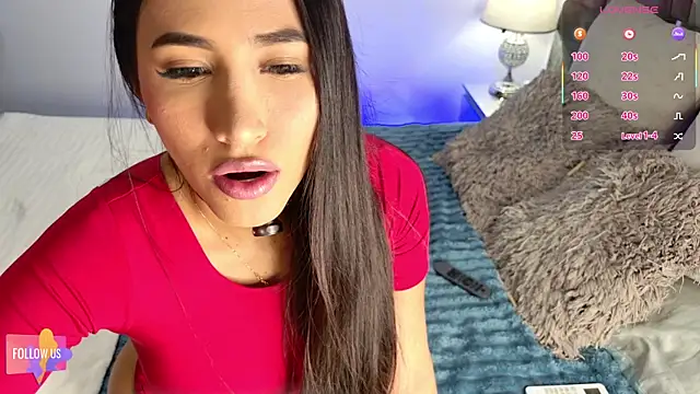 Snapshot of Alexawhiittee chatting on 9, 5, 2026 Alexawhiittee online show from 9, 5, 2026