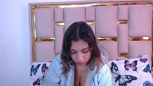 Snapshot of nina_carther chatting on 6, 11, 2025 nina carther online show from 6, 11, 2025