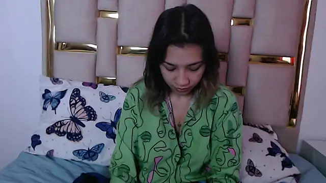 Snapshot of nina_carther chatting on 11, 11, 2025 nina carther online show from 11, 11, 2025