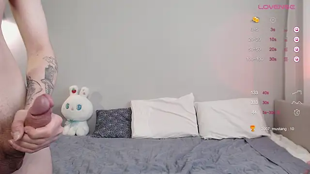 Snapshot of duomooncouple chatting on 13, 2, 2025 duomooncouple online show from 13, 2, 2025