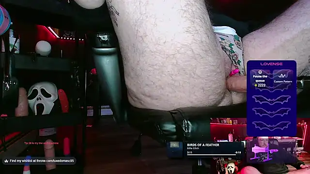 tuxedomasc 95 online show from 4, 10, 2025