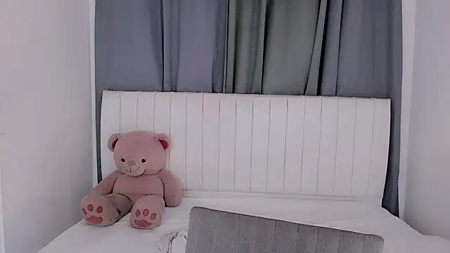 Snapshot of gatitavenecis chatting on 3, 11, 2025 gatitavenecis online show from 3, 11, 2025