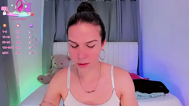 Snapshot of gatitavenecis chatting on 7, 3, 2026 gatitavenecis online show from 7, 3, 2026