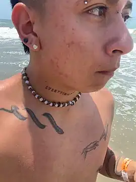 daimond 01 online show from 12, 4, 2026