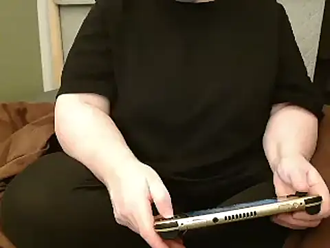 MarthaBriest online show from 7, 1, 2025