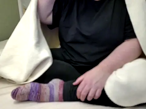 Snapshot of MarthaBriest chatting on 16, 10, 2025 MarthaBriest online show from 16, 10, 2025