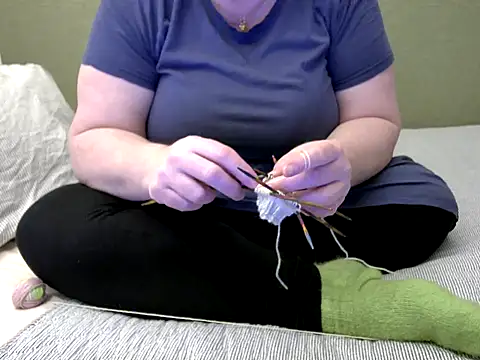 MarthaBriest online show from 25, 2, 2026